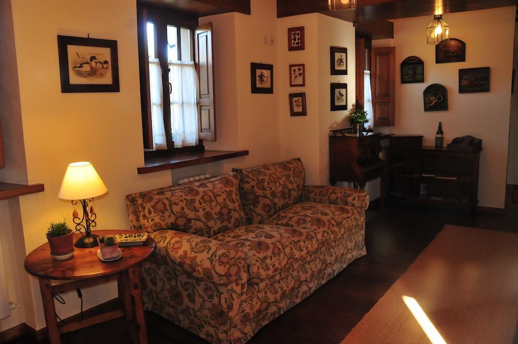 Casa Rural Llugaron I Miravalles Buitenkant foto