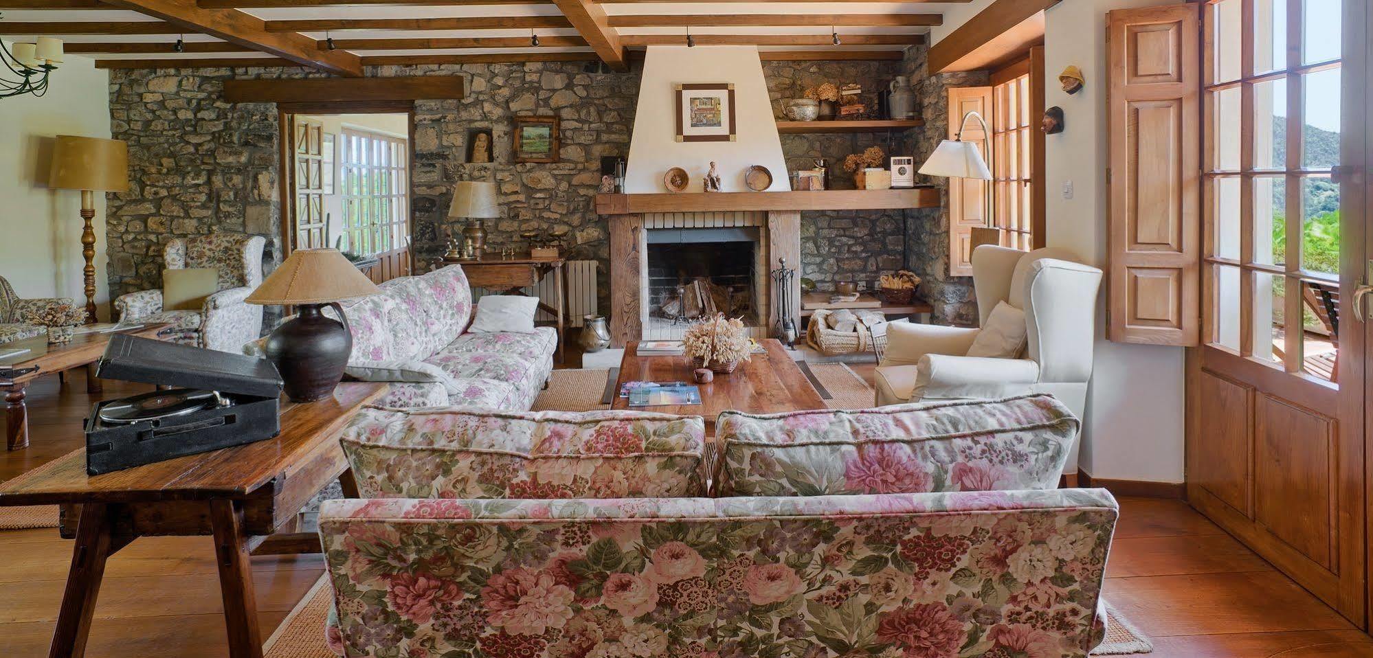 Casa Rural Llugaron I Miravalles Buitenkant foto